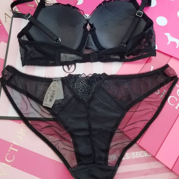 Victoria's Secret Vintage Dream Angels Rhinestone Crystal Bra & Panty Set NWT - Picture 4 of 16